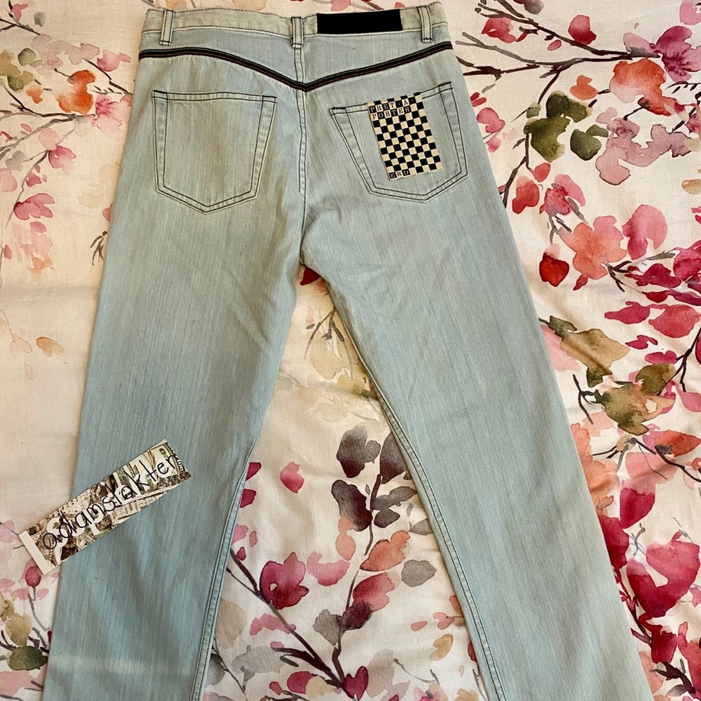 ERD Light Wash Distressed Jeans